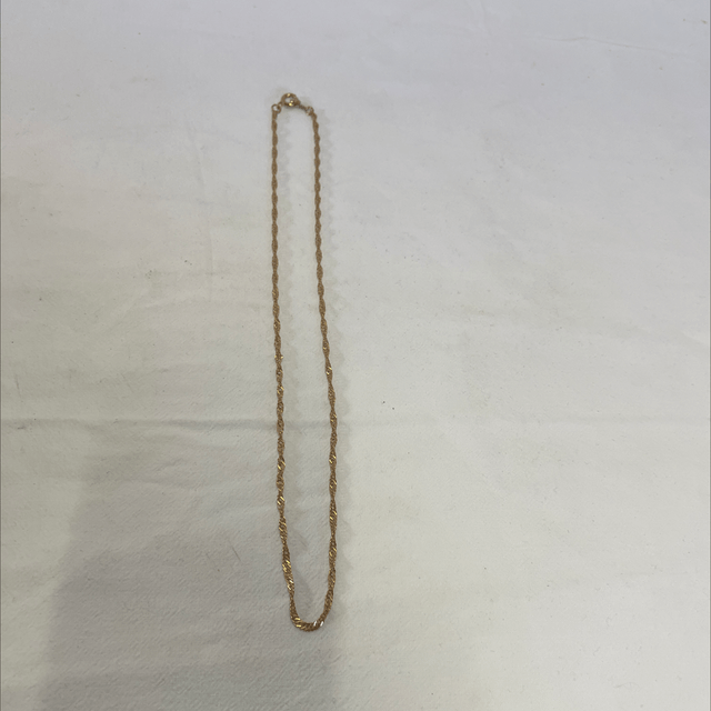 collier doré