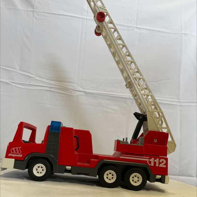 Jouet camion de pompiers playmobil (années 90)