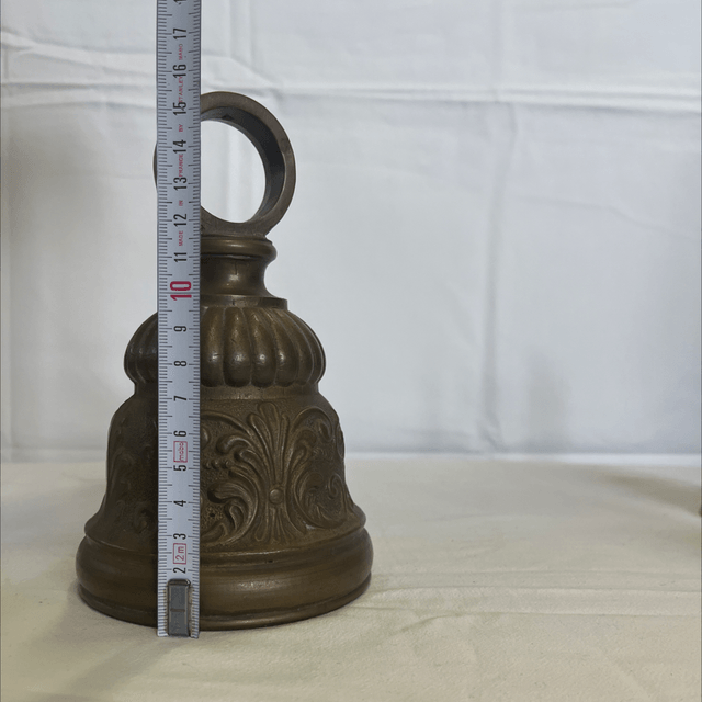 Cloche en bronze