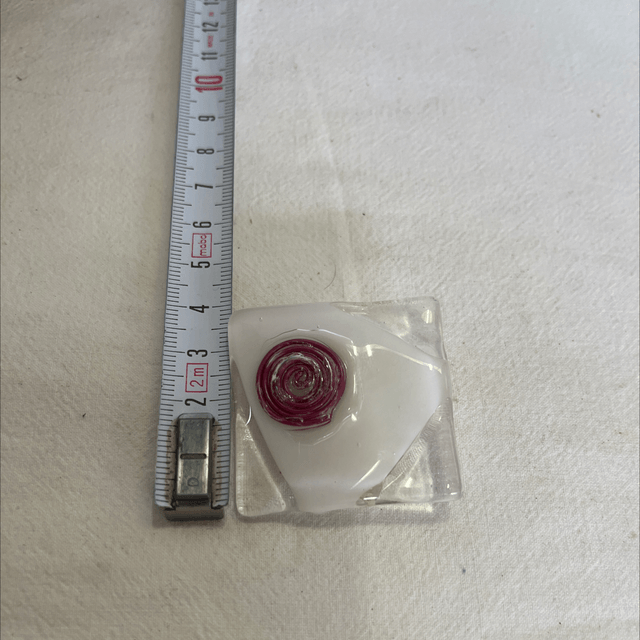 Broche en verre 