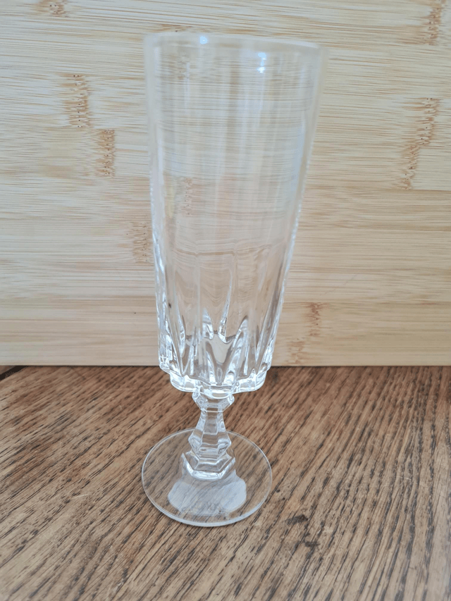 5 Verres a champagne cristal 17cm H 5cm diamètre
