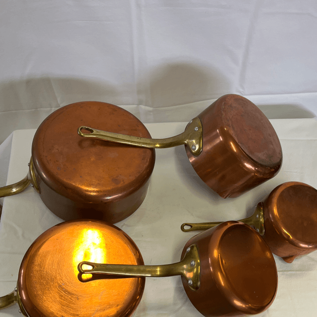 Batterie casserole cuivre et manche laiton