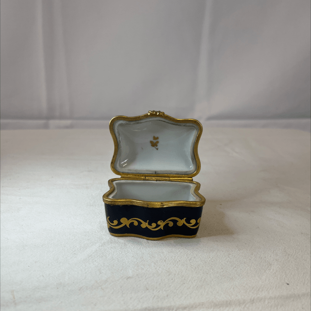 pilulier ancien