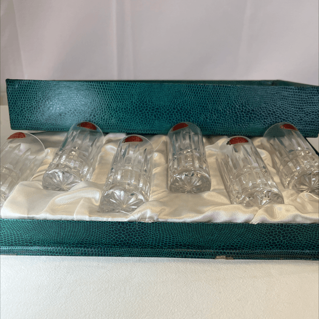 Verres digestifs cristal taillé main