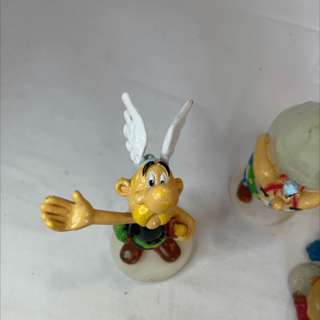 3 figurines astérix et obélix