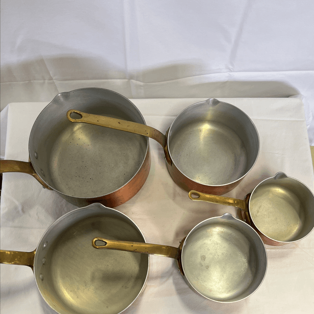Batterie casserole cuivre et manche laiton