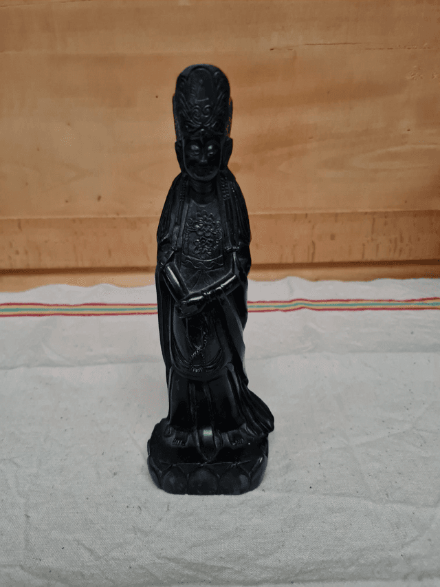 Statuette pierre de Dazu