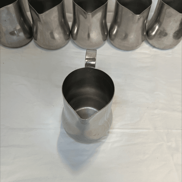 Pot à lait en inox